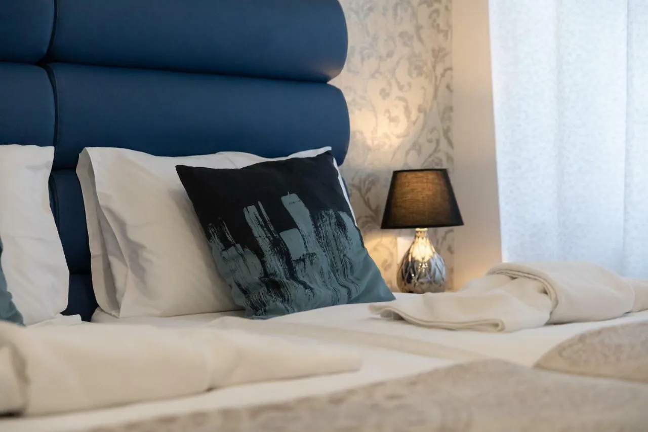 ゲストハウス San Martino Rooms プーラ